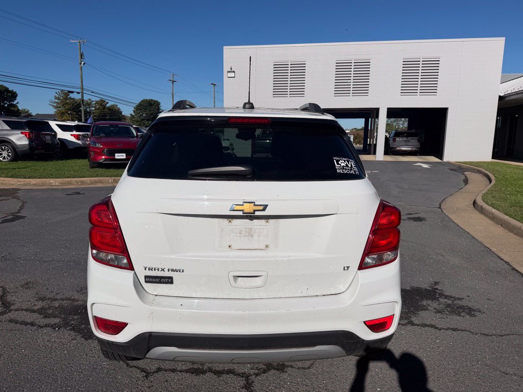 Used 2019 Chevrolet Trax LT w/ LT Convenience Package AWD/4WD image 4