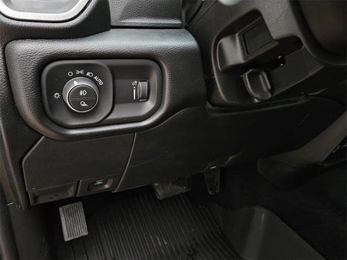 New 2026 RAM 3500 Tradesman image 14