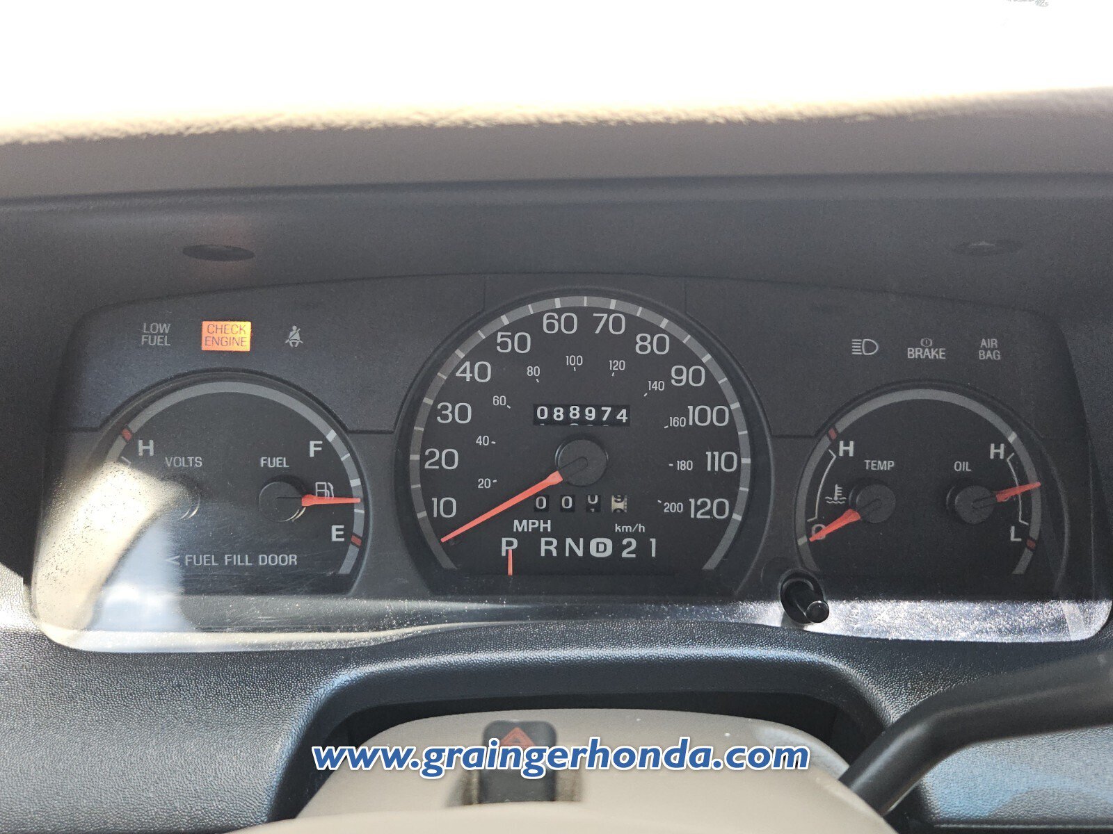 Used 2000 Ford Crown Victoria RWD image 21