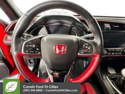Used 2019 Honda Civic Type R image 8