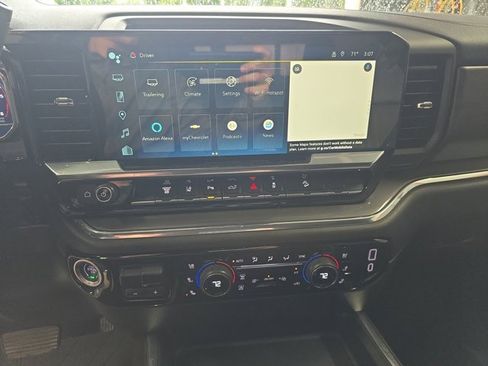 Used 2024 Chevrolet Silverado 2500 High Country w/ High Country Premium Package image 20