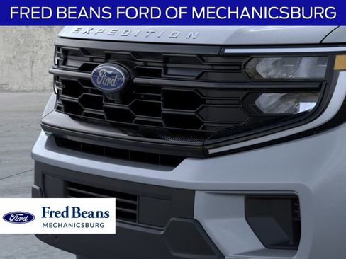 New 2026 Ford Expedition Active AWD/4WD image 17