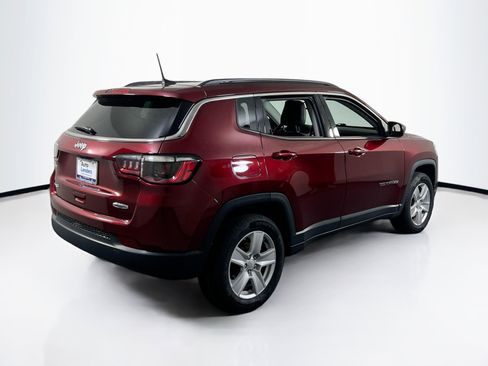 Used 2022 Jeep Compass Latitude w/ Convenience Group AWD/4WD image 5