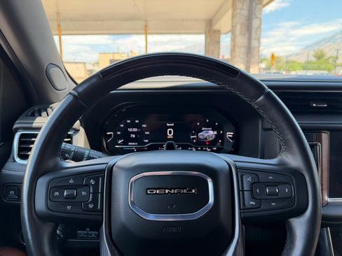 Used 2024 GMC Yukon XL Denali Ultimate AWD/4WD image 36
