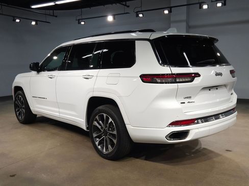 Used 2021 Jeep Grand Cherokee L Overland w/ Luxury Tech Group IV image 5