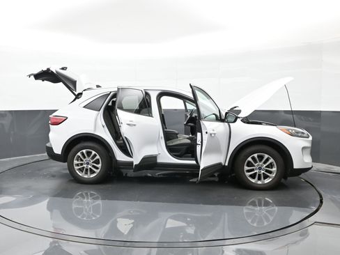Used 2022 Ford Escape SE w/ Convenience Package image 47