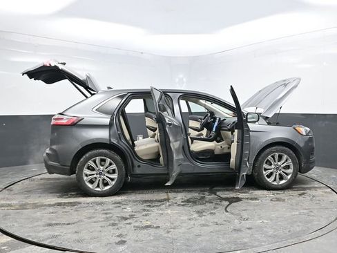Used 2022 Ford Edge Titanium image 47
