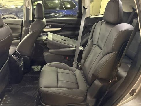 Used 2020 Subaru Ascent Limited w/ Popular Package #2A image 25