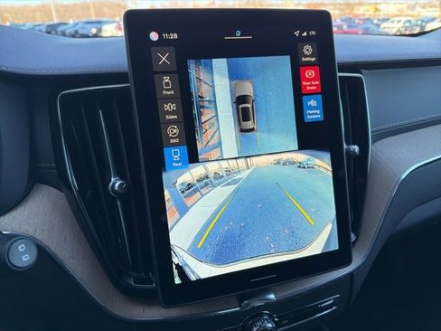 New 2026 Volvo XC60 T8 Ultra w/ Protection Package Premier image 15