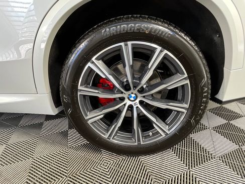 Certified 2026 BMW X5 xDrive40i w/ M Sport Package image 15