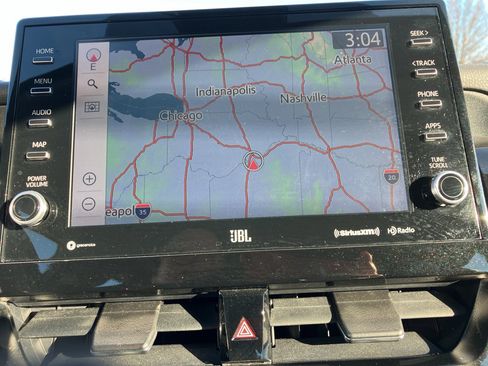 Used 2021 Toyota Camry XLE w/ Navigation Package image 20