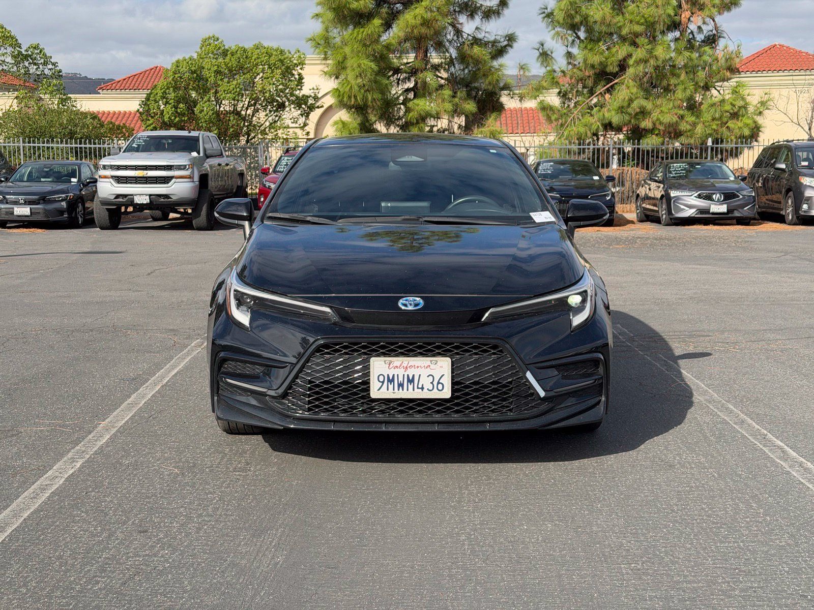 Certified 2024 Toyota Corolla SE FWD image 2