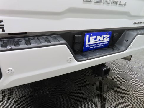Used 2024 GMC Sierra 2500 Denali AWD/4WD image 50