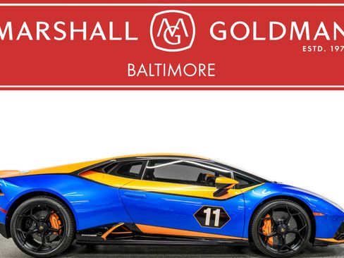 Used 2020 Lamborghini Huracan EVO image 1