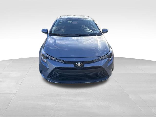New 2027 Toyota Corolla LE w/ LE Premium Package FWD image 9