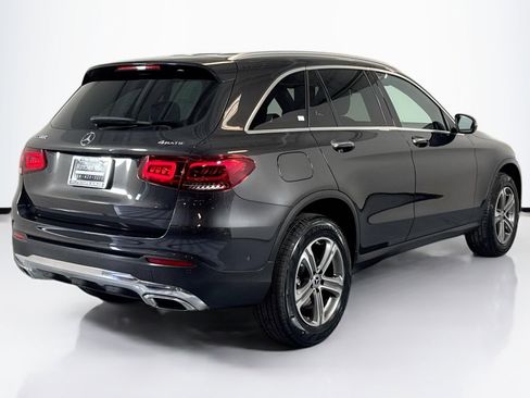 Certified 2022 Mercedes-Benz GLC 300 4MATIC image 5