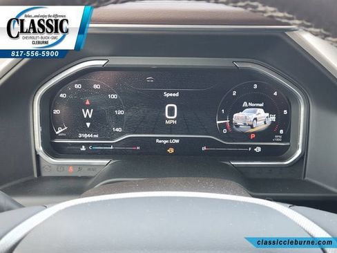 Used 2024 GMC Sierra 1500 Denali w/ Technology Package AWD/4WD image 17