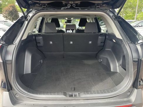 Used 2025 Toyota RAV4 LE AWD/4WD image 22