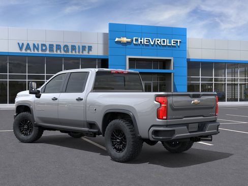 New 2026 Chevrolet Silverado 2500 ZR2 AWD/4WD image 3