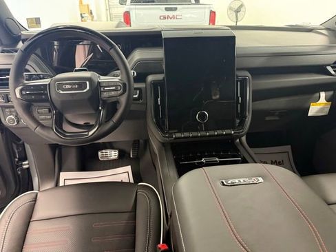 New 2026 GMC Yukon XL AT4 Ultimate w/ LPO, Floor Liner Package AWD/4WD image 16