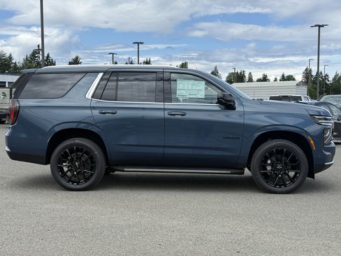 New 2026 Chevrolet Tahoe LS w/ LPO, Dark Essentials Package AWD/4WD image 6