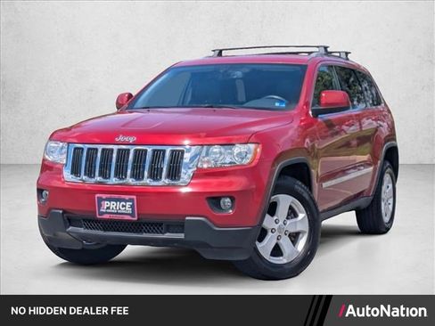 Used 2011 Jeep Grand Cherokee Laredo AWD/4WD image 1