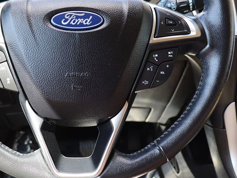Used 2021 Ford Edge SEL w/ Cargo Accessory Package AWD/4WD image 53