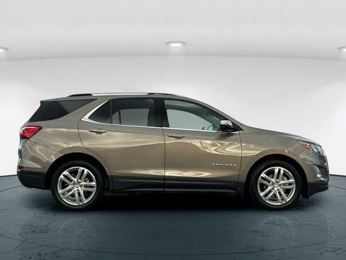 Used 2019 Chevrolet Equinox Premier image 8