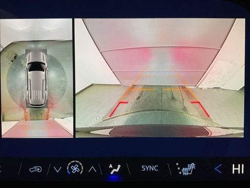 New 2026 Chevrolet Traverse LT w/ Sun and Wheel Package image 16