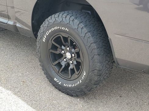 Used 2017 RAM 1500 Big Horn AWD/4WD image 31