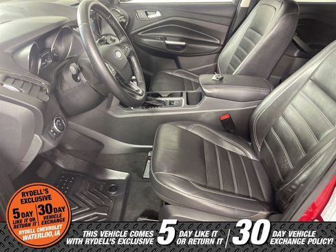 Used 2018 Ford Escape SEL AWD/4WD image 5