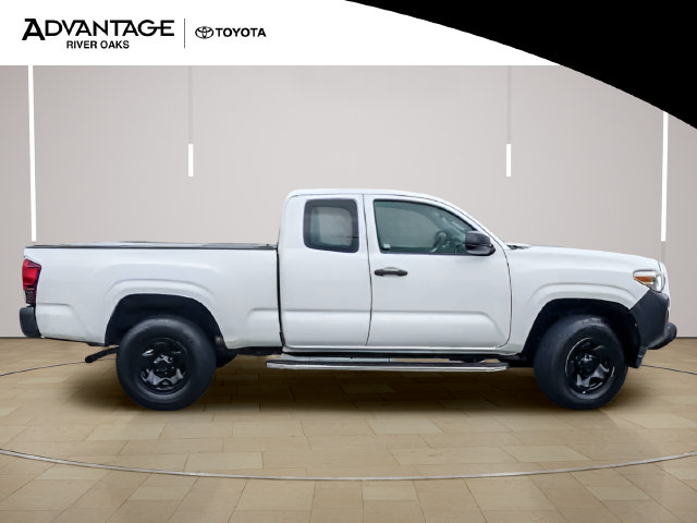 Used 2018 Toyota Tacoma SR RWD image 9