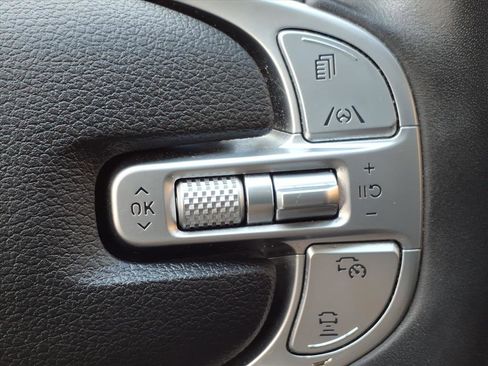 Used 2022 Genesis GV80 2.5T w/ Advanced Package 03 image 30