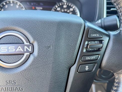 Used 2024 Nissan Frontier SV w/ SV Convenience Package image 33