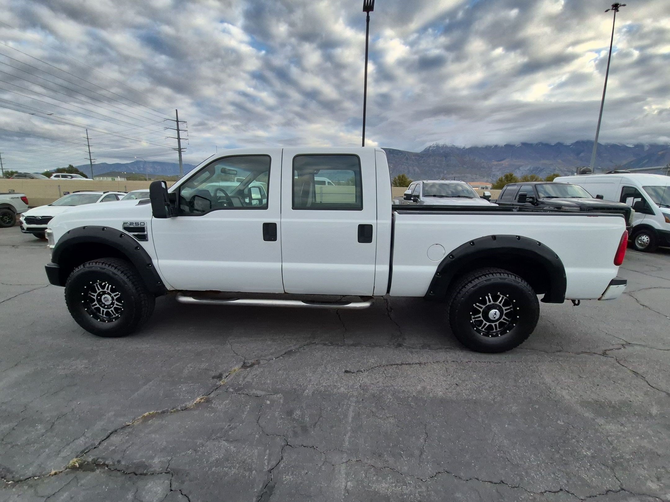 Used 2008 Ford F250 XL AWD/4WD image 9