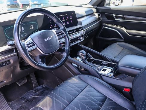 Certified 2024 Kia Telluride EX X-Line AWD/4WD image 17