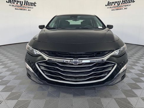 Used 2024 Chevrolet Malibu LS FWD image 5