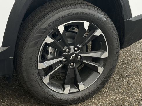 New 2026 Chevrolet Equinox RS image 29