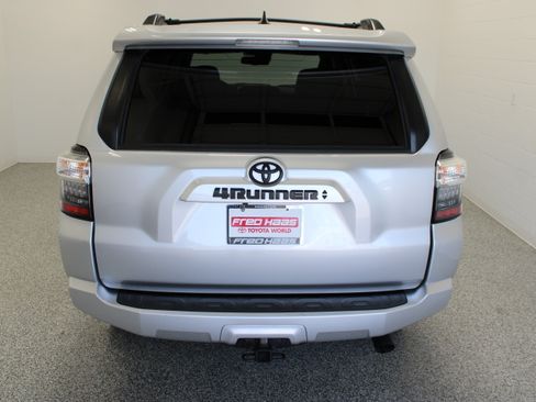 Used 2024 Toyota 4Runner SR5 Premium w/ Moonroof Package RWD image 8