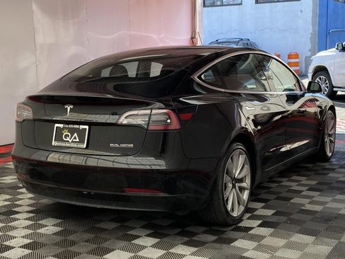 Used 2019 Tesla Model 3 Performance image 6