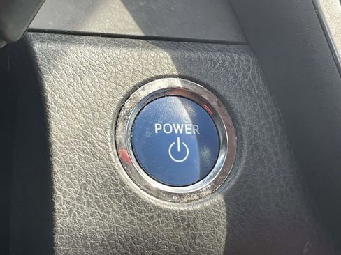 Used 2023 Toyota Camry XSE FWD image 30