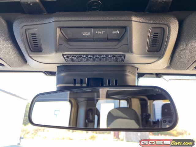 Certified 2025 Jeep Gladiator Sport AWD/4WD image 13