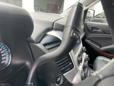 Used 2019 GMC Yukon XL SLT AWD/4WD image 38
