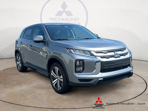 Used 2023 Mitsubishi Outlander Sport SE AWD/4WD image 1