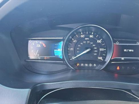 Used 2016 Ford Explorer XLT w/ Equipment Group 202A image 16