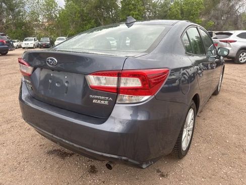 Used 2017 Subaru Impreza 2.0i Premium AWD/4WD image 6