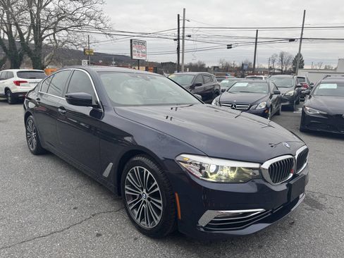 Used 2018 BMW 540i xDrive w/ Premium Package image 9