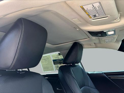 Used 2022 Lexus ES 350 w/ Premium Package FWD image 14