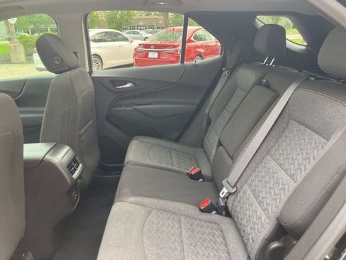 Used 2022 Chevrolet Equinox LT image 31