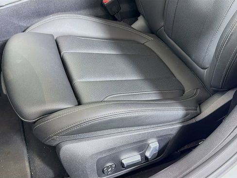 Used 2024 BMW i4 xDrive40i image 22